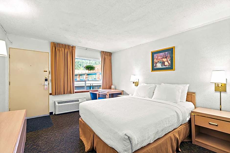 Photo 1 of 15 of Standard 1 Queen Bed