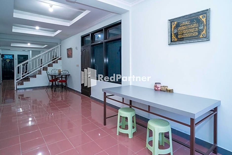 Pondok Wangi Syariah RedPartner near Ambarukmo Plaza Yogyakarta