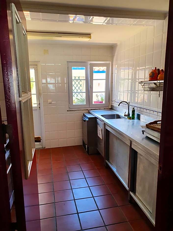 Hotel Mar e Sol VNMF by Umbral