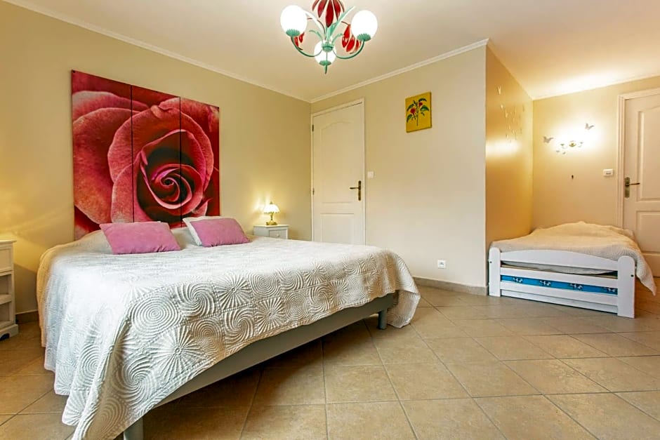 Chambres et Table d'Hôtes Les Trois Marquets