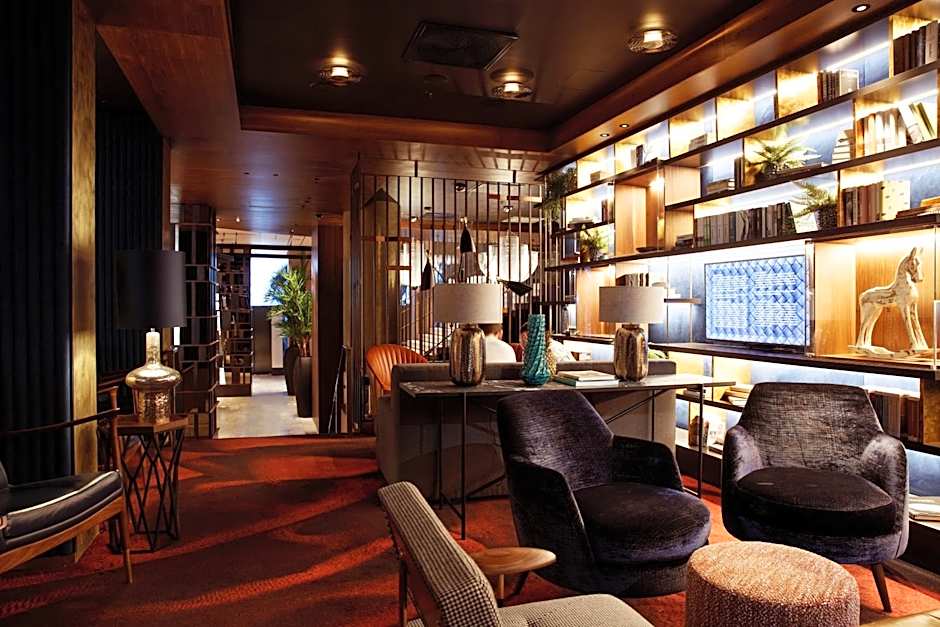 Clarion Hotel The Hub