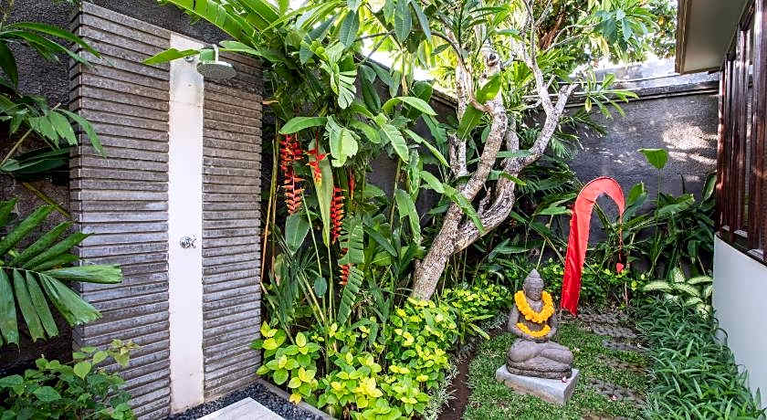 Villa Saffron Seminyak Bali