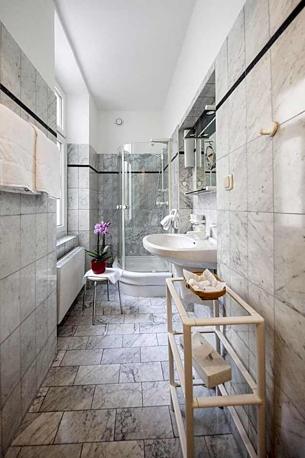 Mondial Appartement Hotel