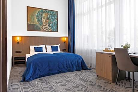 AN Hotel self check-in