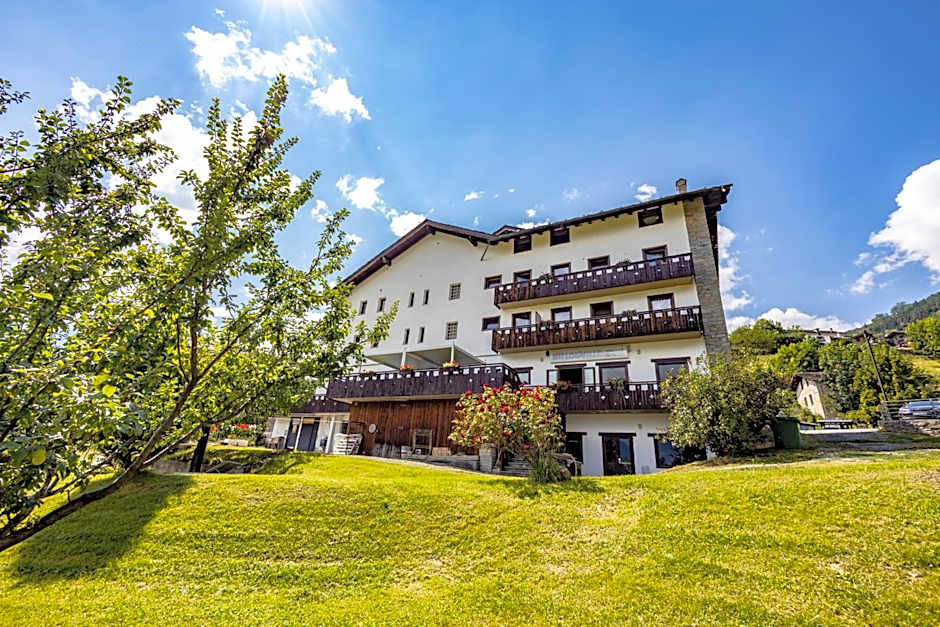Hotel Saint Nicolas Gran Paradiso