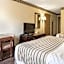 Econo Lodge Inn & Suites El Paso
