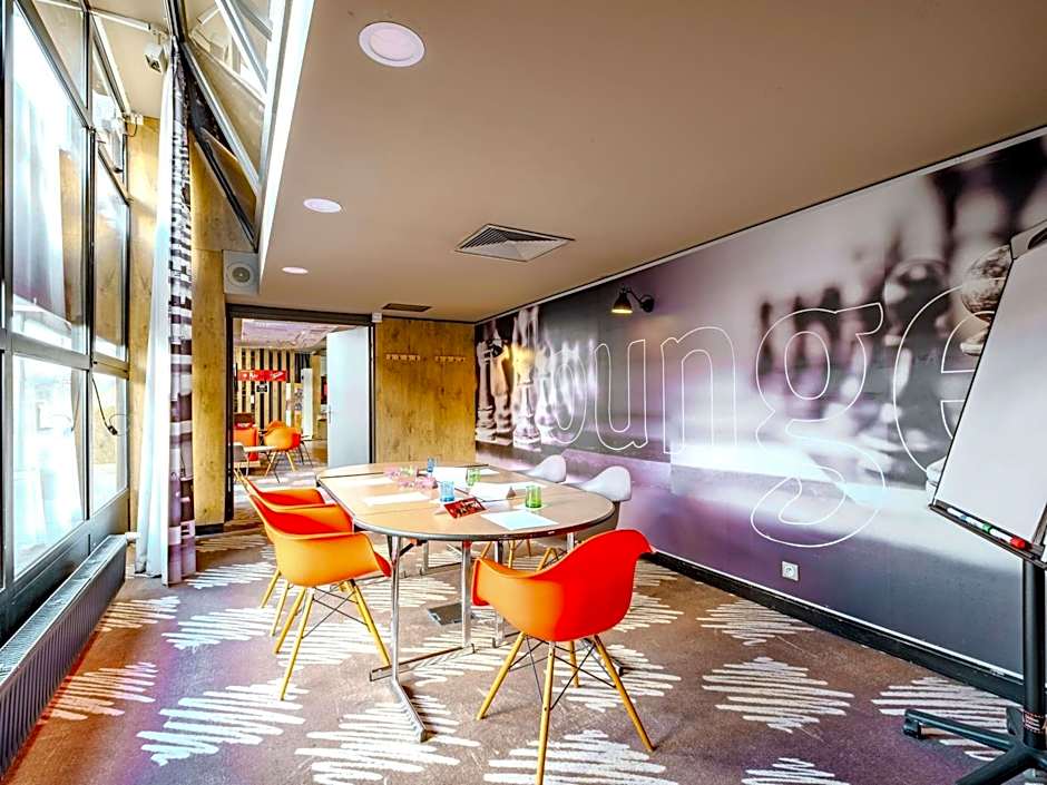 ibis Marne la Vallee Champs
