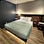 Hotel Mirage Brooklyn