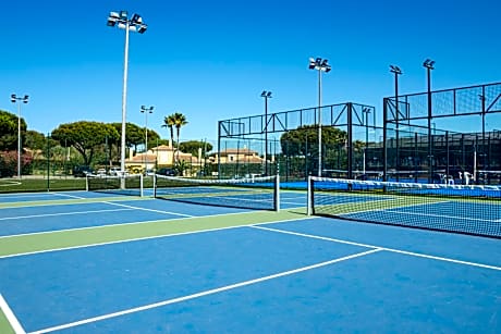 Browns Sports Resort