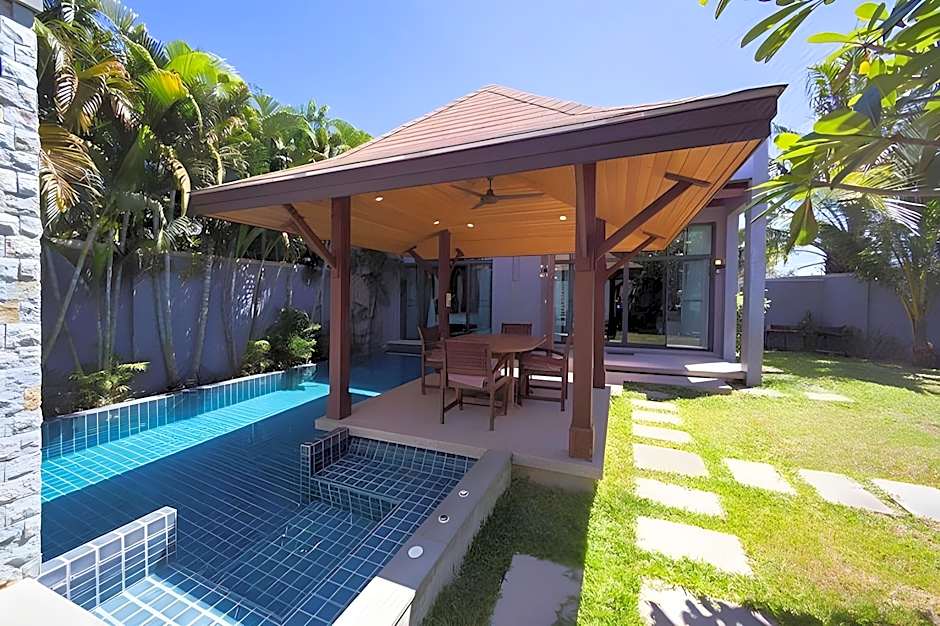 Two Villas Holiday Phuket: Onyx Style Nai Harn Beach