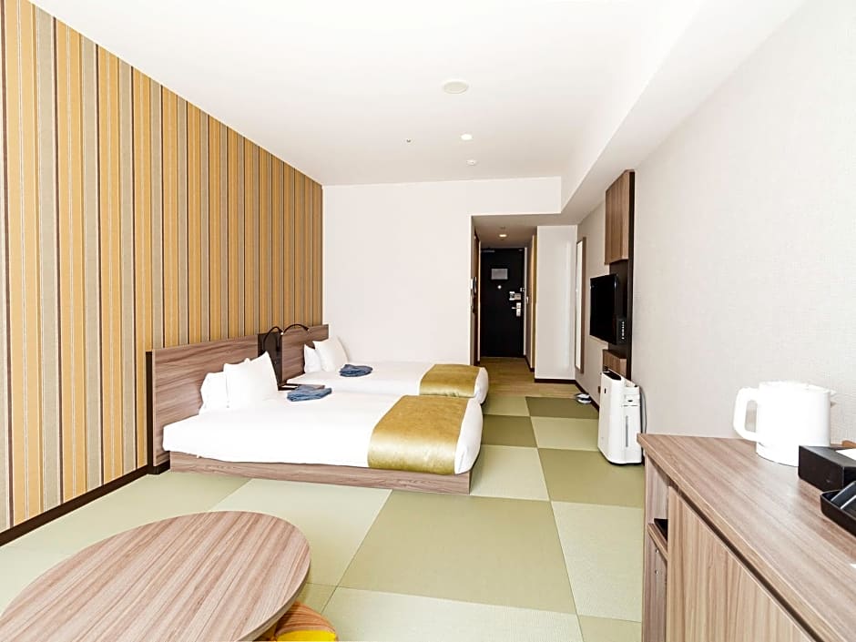 Photo 1 of 5 of 2 Beds Japanese Style