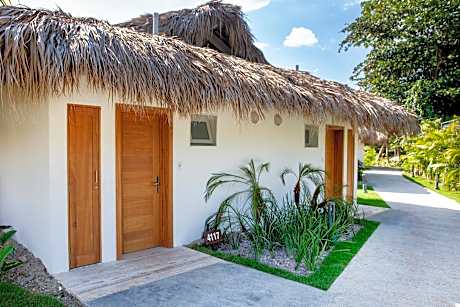 Bungalows, 1 King Bed, Non-Smoking