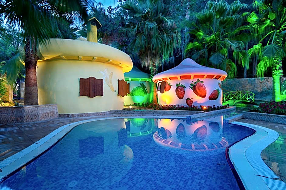 Miarosa İncekum Beach