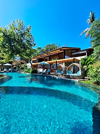 Deep Roots Dive & Yoga Resort