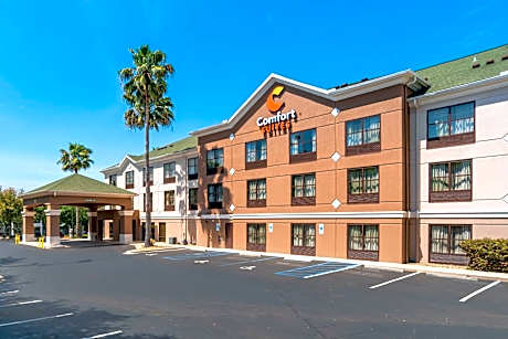 Comfort Suites Tallahassee Capitol - University Area