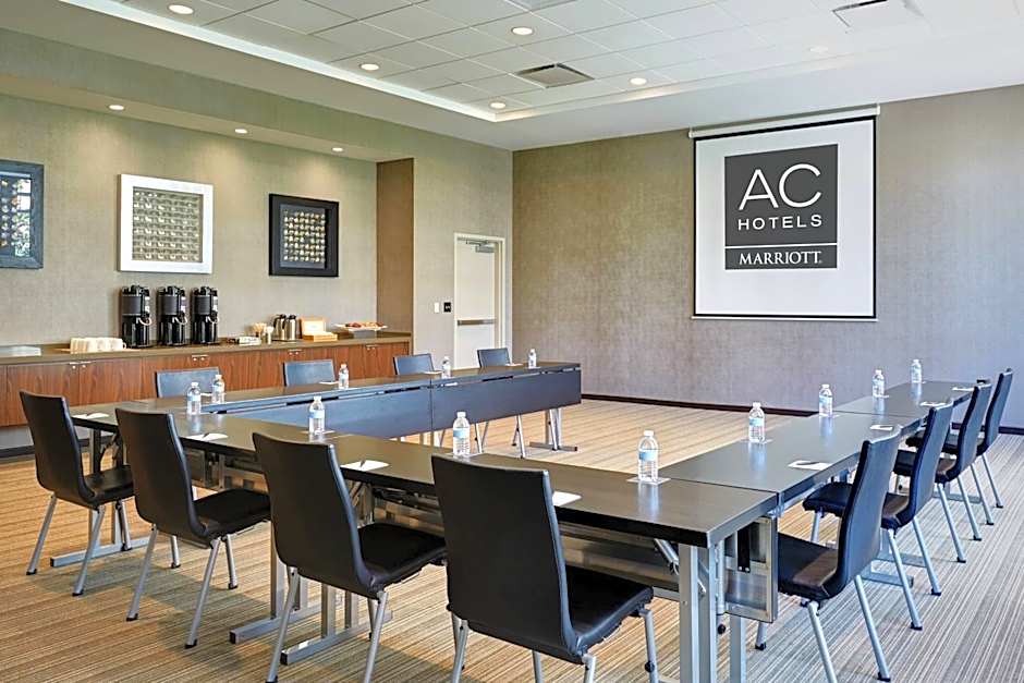 AC Hotel by Marriott National Harbor Washington, DC Area