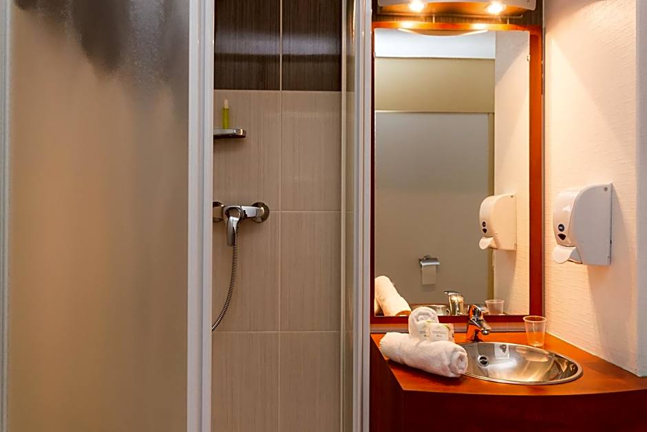 Brit Hotel Rennes Cesson