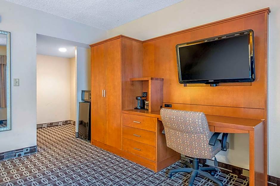 Quality Inn Savannah Historic District