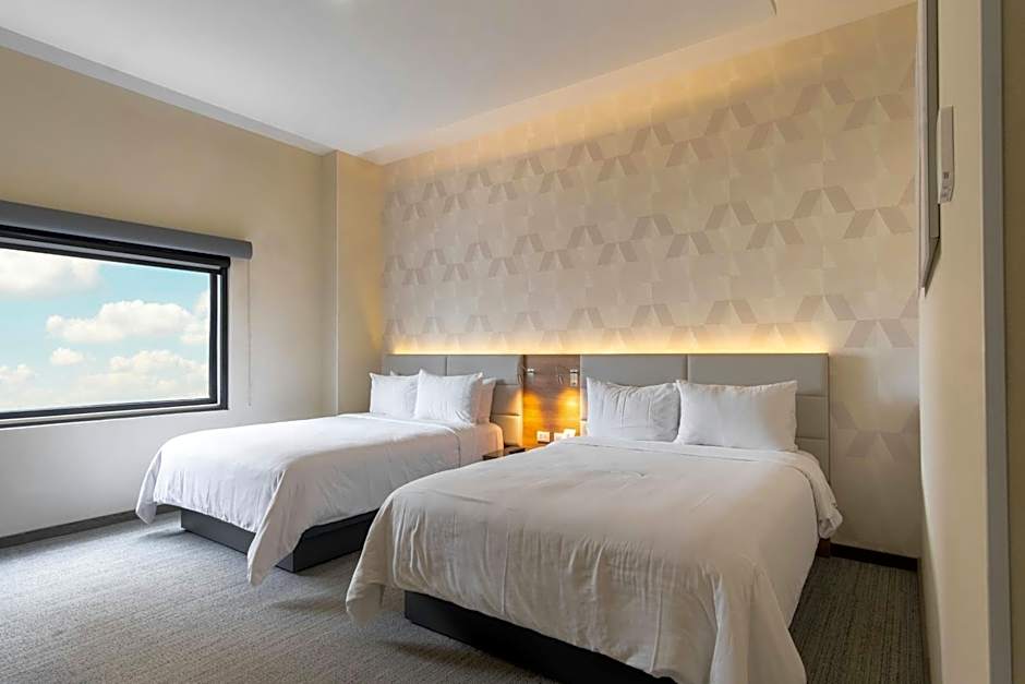 SJ Grand Hotel Monterrey