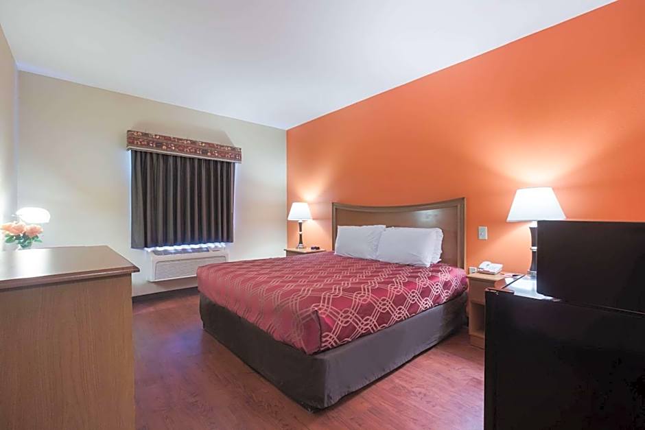 Econo Lodge Inn & Suites Rockmart