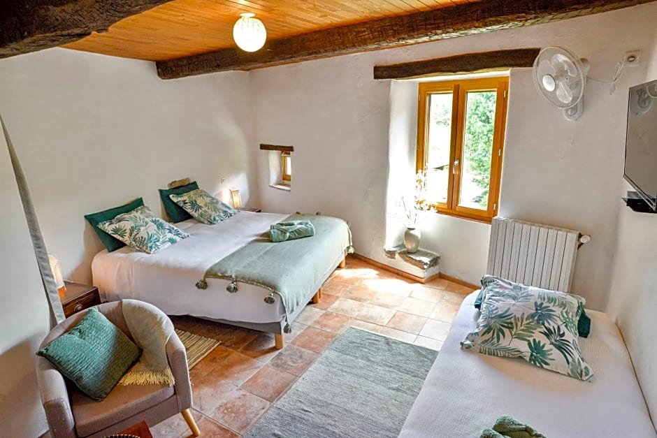 Mas de Boissière - Chambres d'hôtes avec piscine et jacuzzi