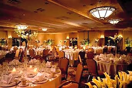 Anaheim Majestic Garden Hotel