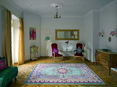Superior King Suite