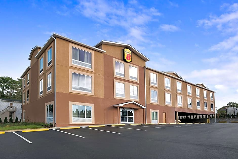 Foto 1 von 44 von Super 8 by Wyndham Hershey