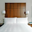 CLUB QUARTERS HOTEL, CENTRAL LOOP