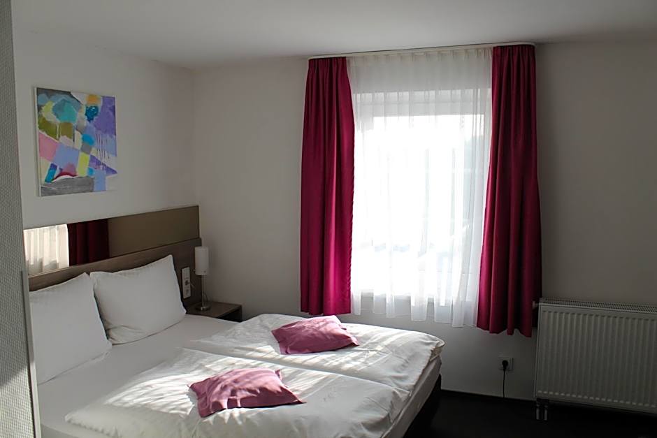 Photo 1 of 6 of Economy 1 Double Bed or 2 Beds