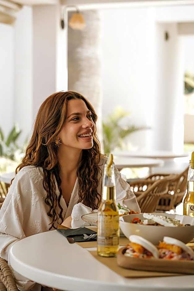 Ammos Boutique Apartments & Suites