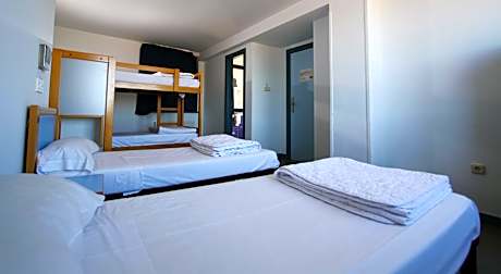 Private Quadruple Room with Bathroom