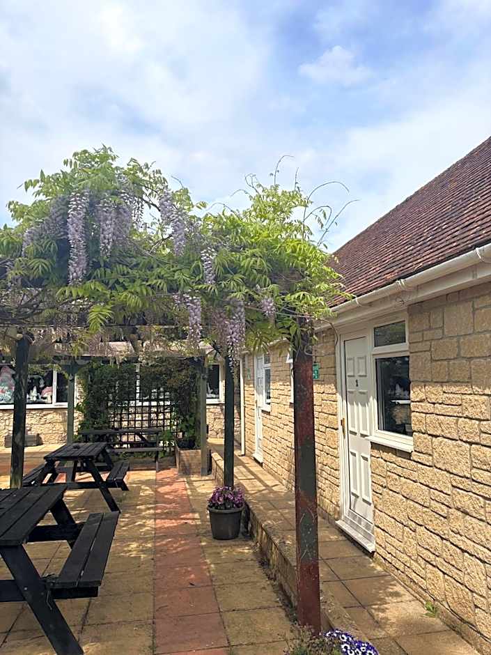 The Pelican Inn