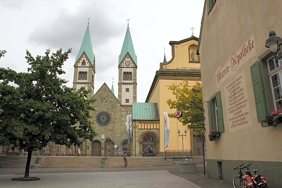 Bartels Stadt-Hotel