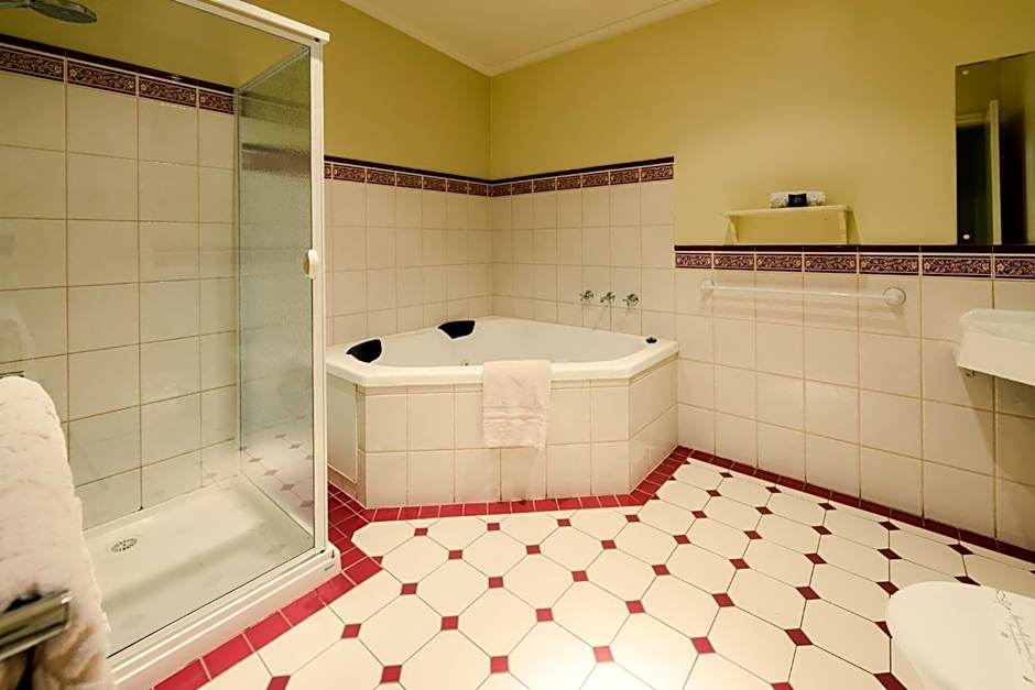 castlemaine colonial motel