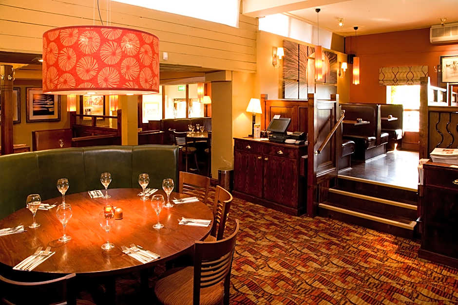 Premier Inn Northampton West (Harpole)