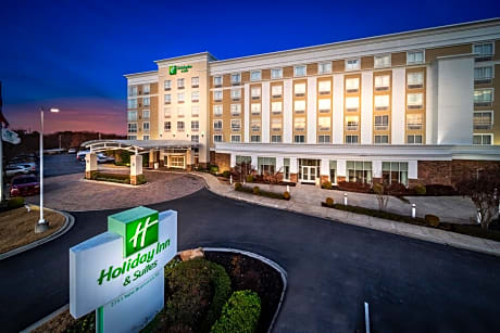 Holiday Inn Hotel & Suites Memphis-Wolfchase Galleria, an IHG Hotel