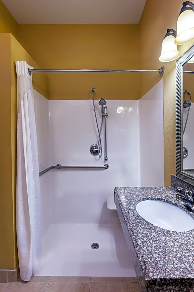 Holiday Inn Express & Suites, Corpus Christi NW, Calallen, an IHG Hotel