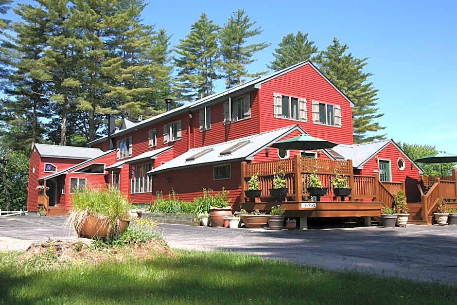 Old Saco Inn