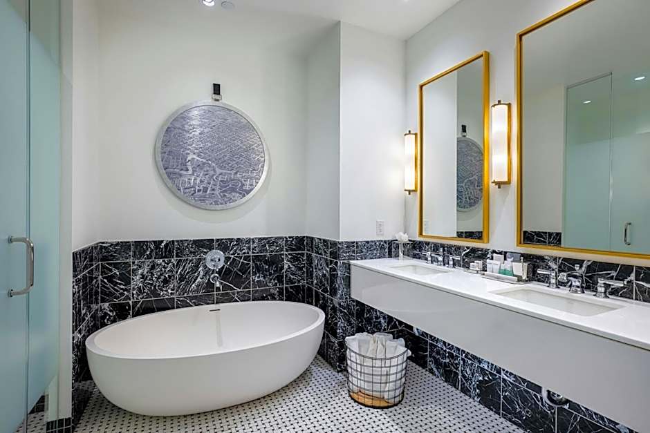 The Laura Hotel, Houston Downtown, Autograph Collection