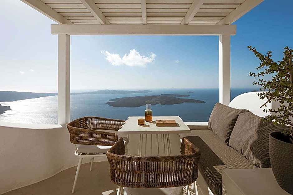 Aqua Luxury Suites Santorini
