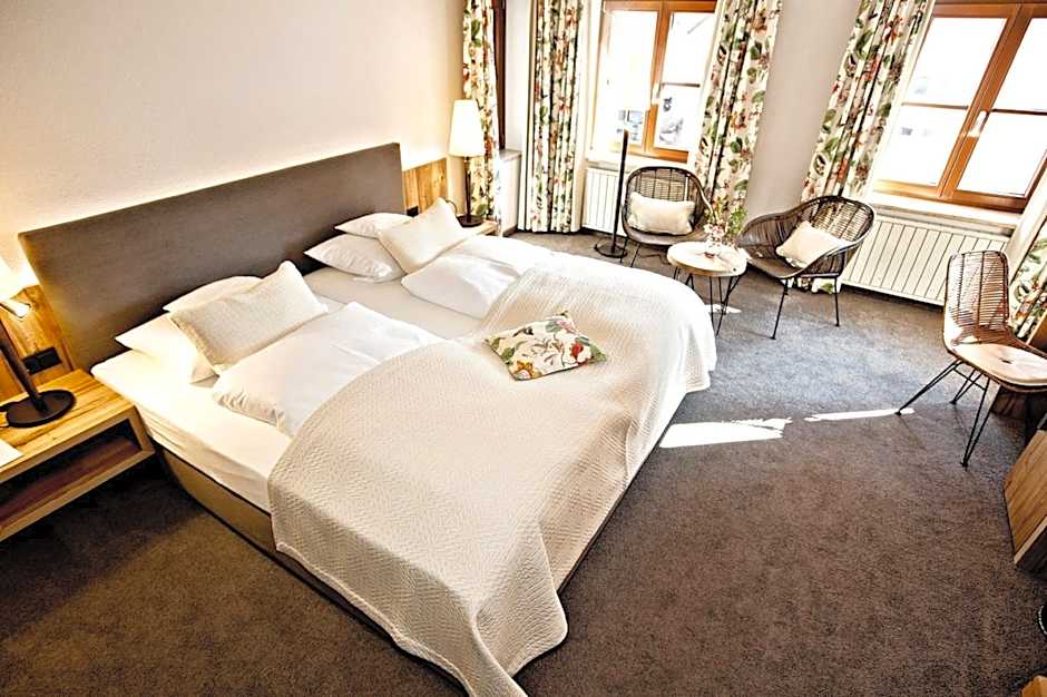 Historisches Gasthaus Hotel Hirschen Horn