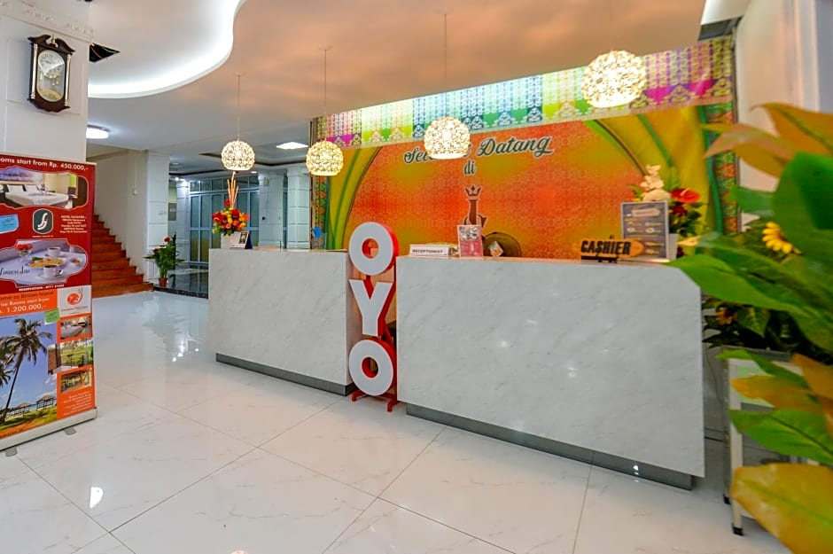 OYO 2487 Sampurna Jaya Hotel