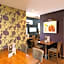 Premier Inn London Gatwick Manor Royal