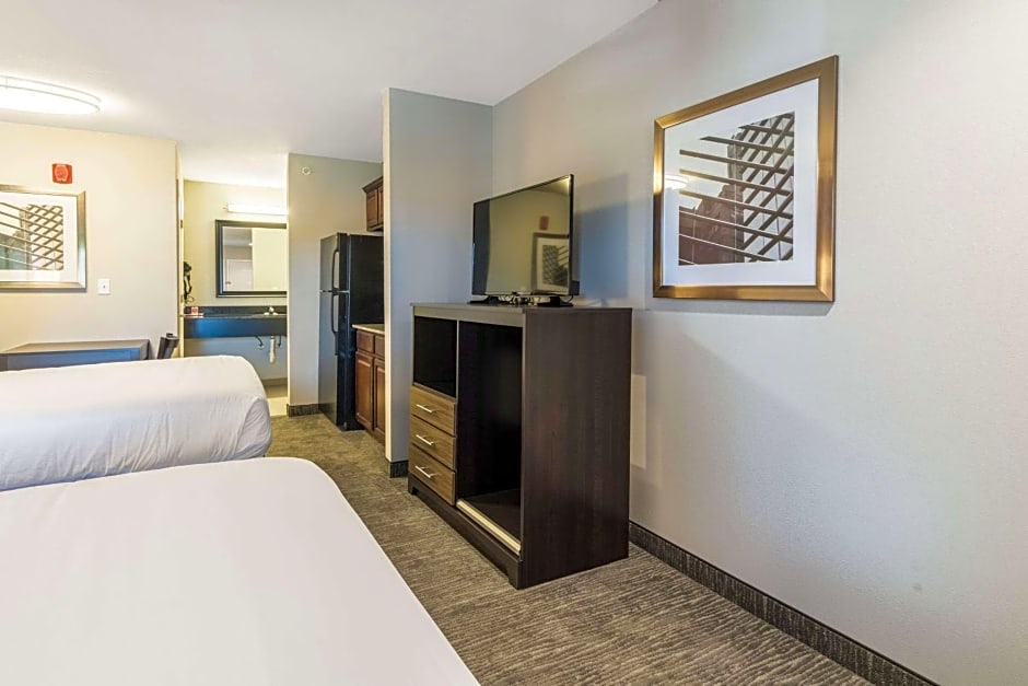 Econo Lodge Inn & Suites North Little Rock