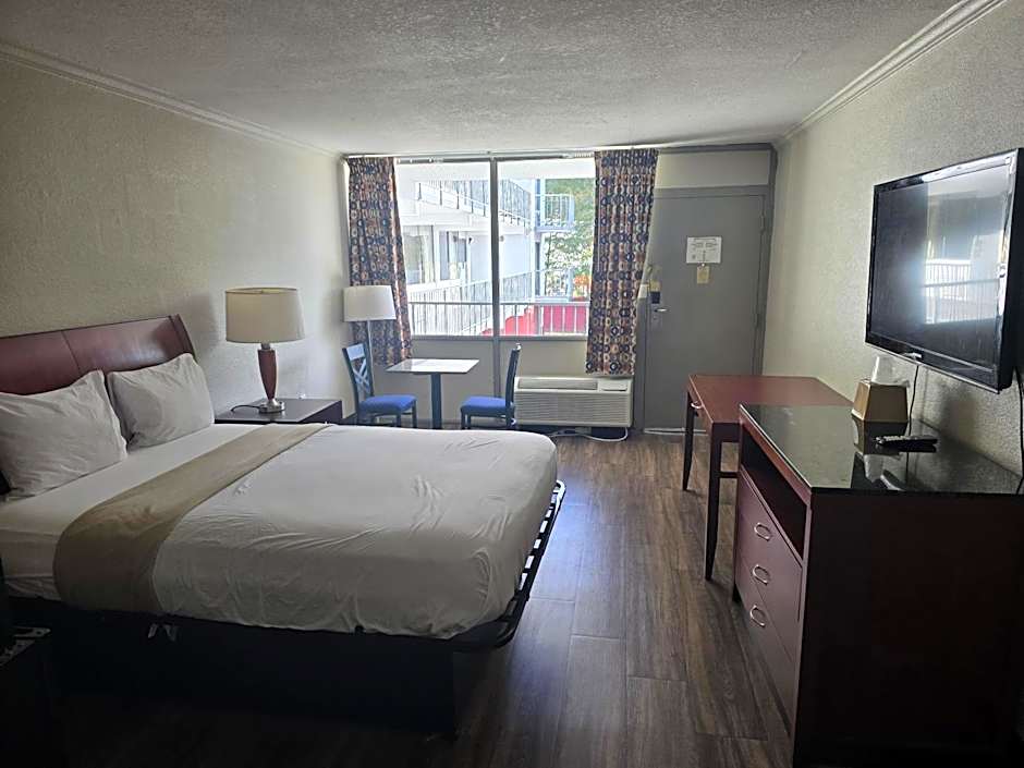 Days Inn by Wyndham Raleigh South