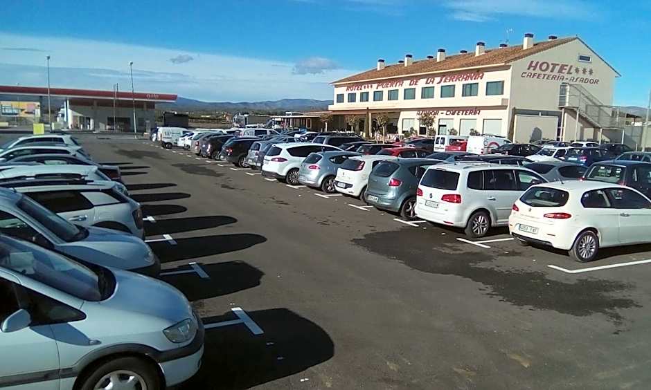 Hotel Puerta de la Serrania