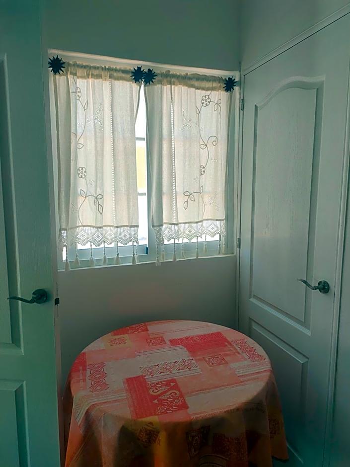 Alba 2 apartamento y Alba 3 habitación con baño