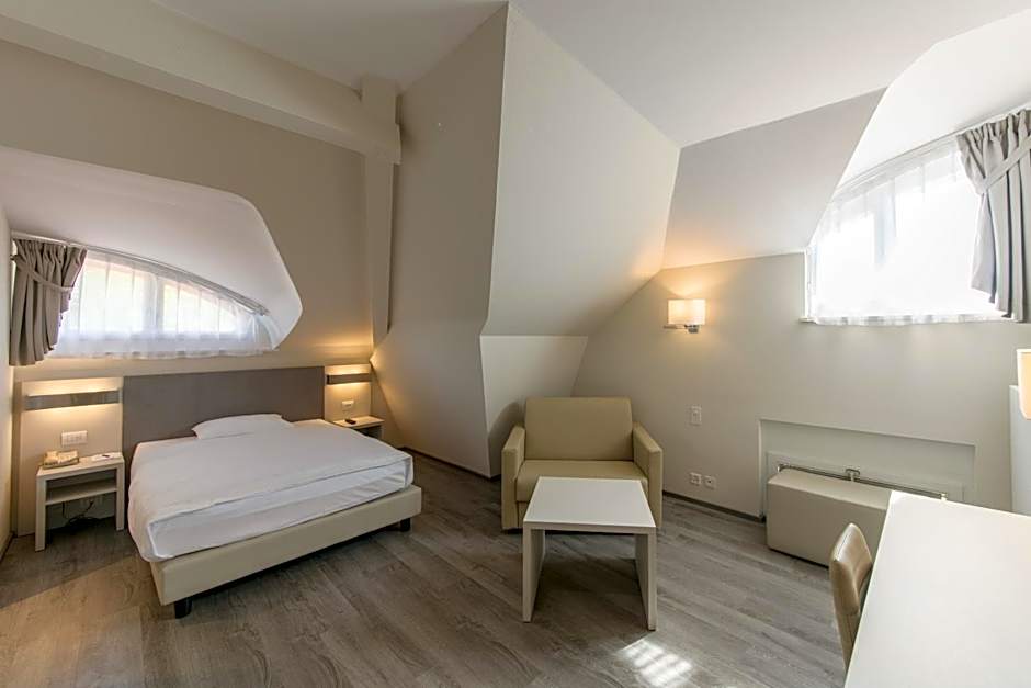 Individual Room — 5 fotoğraftan 1. fotoğraf