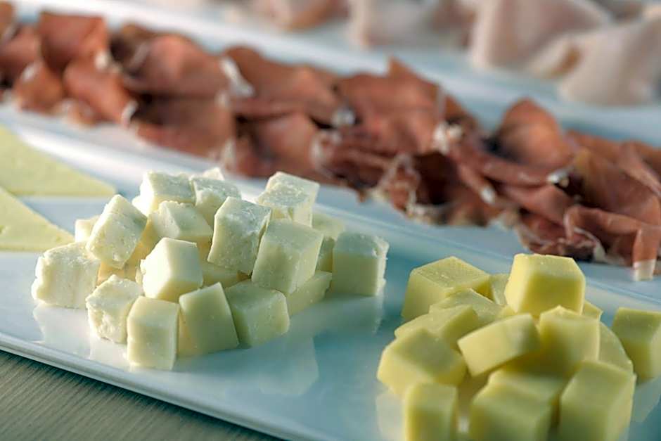 AC Hotel by Marriott Leon San Antonio